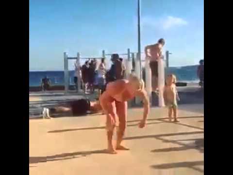 فيديو فتاة تستعرض قدراتها الرياضية المدهشة