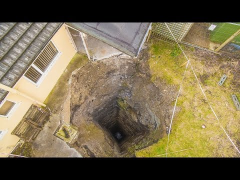 بريطانى يعثر على منجم قصدير عمقه 91 مترا أسفل منزله الجديد